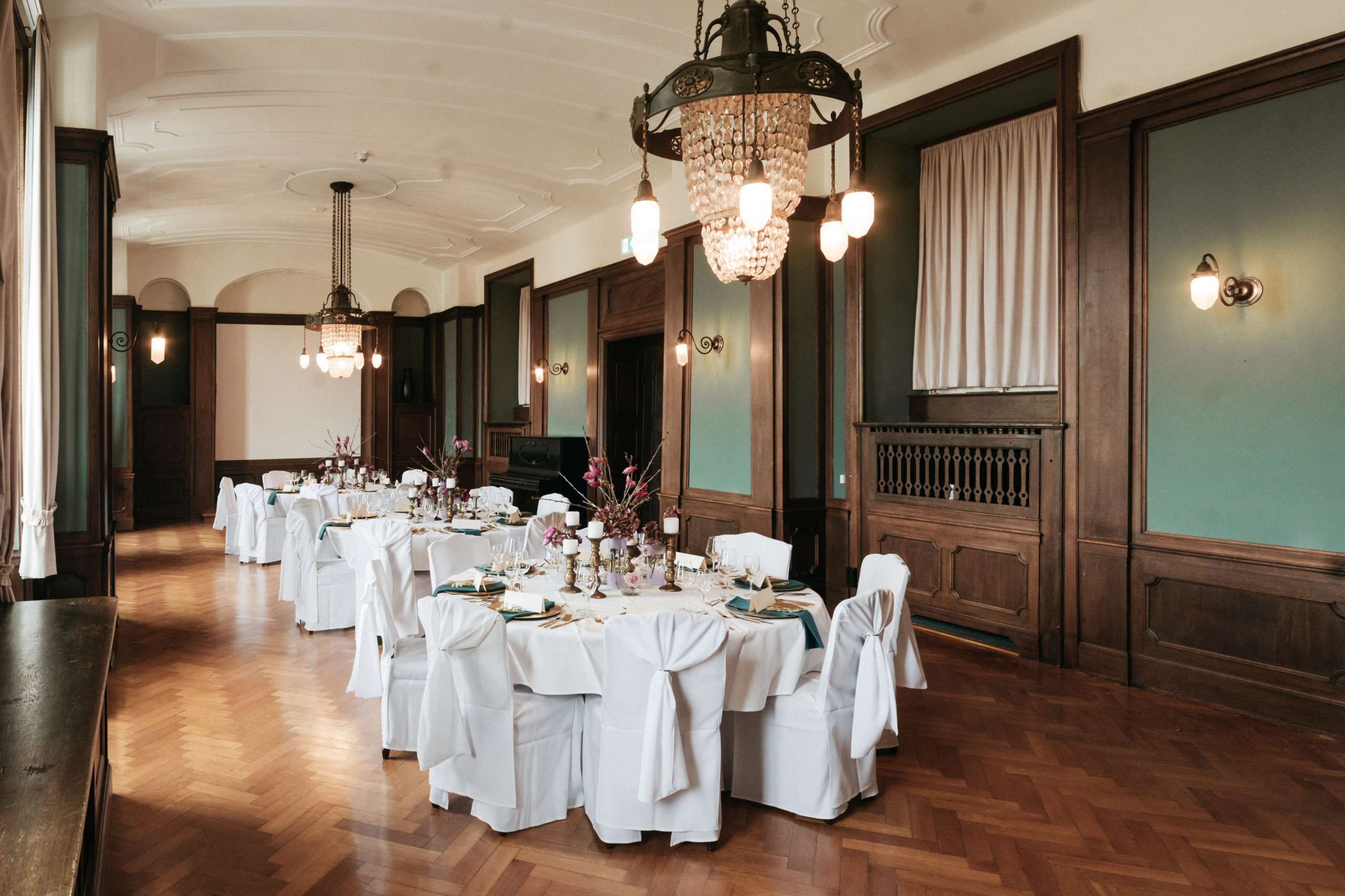 Jugendstilsaal im Schlosshotel Horneck als Hochzeitslocation